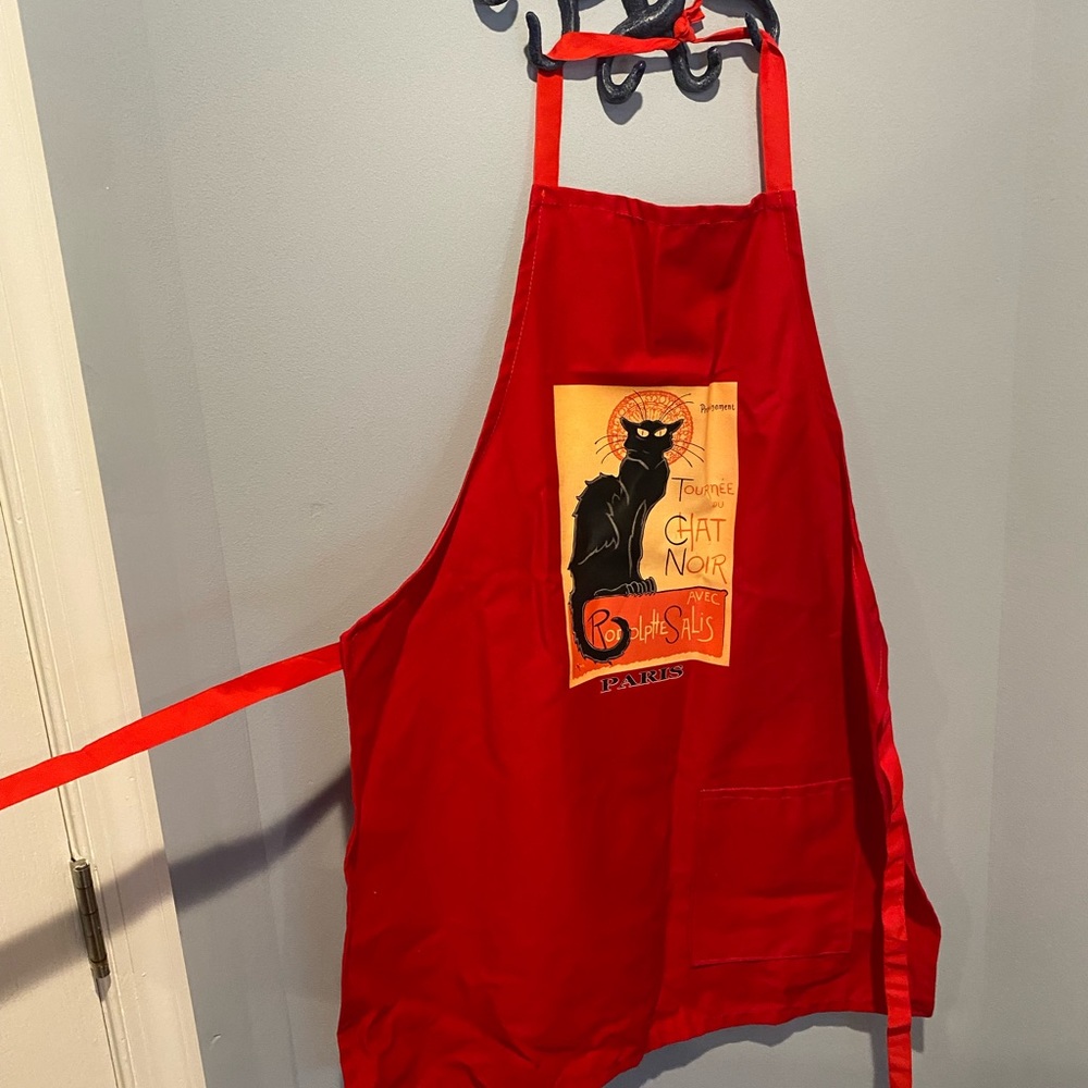 2 Aprons Purchased in Bologna, Italy. Never worn. Paris and Italy w pocket. - Picture 4 of 4